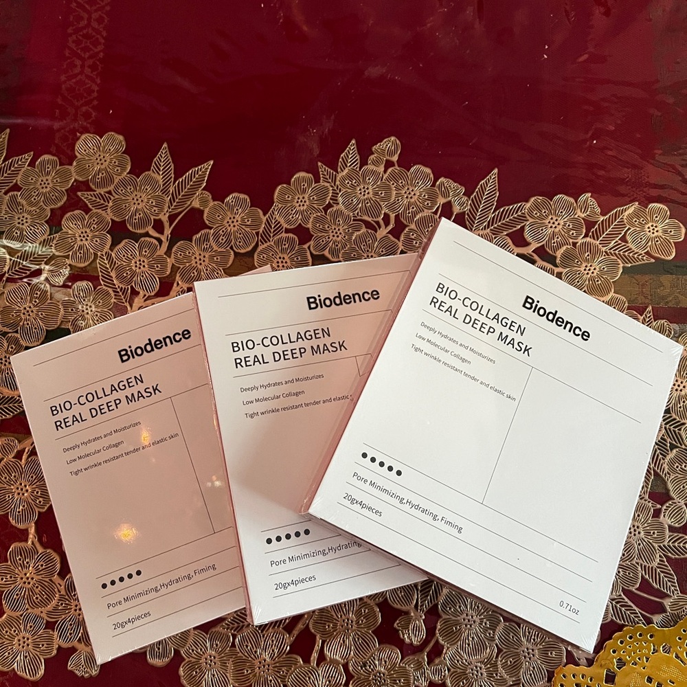 3 packs brand new & sealed Biodence Bio-Collagen Real Deep Mask Set